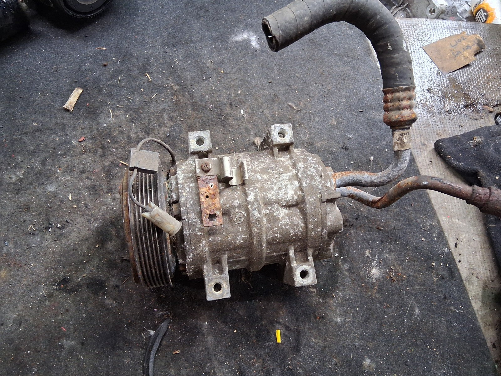 VOLVO S40 1.8 AIR CONDITIONING COMPRESSOR PUMP DKS15CH506011