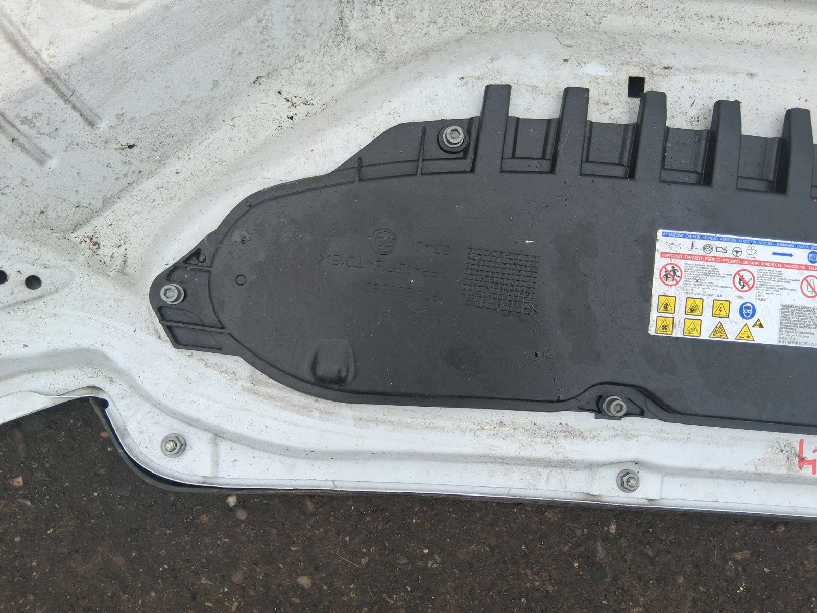 2024 FIAT DUCATO MK3 FRONT BONNET HOOD PANEL WHITE DAMAGED
