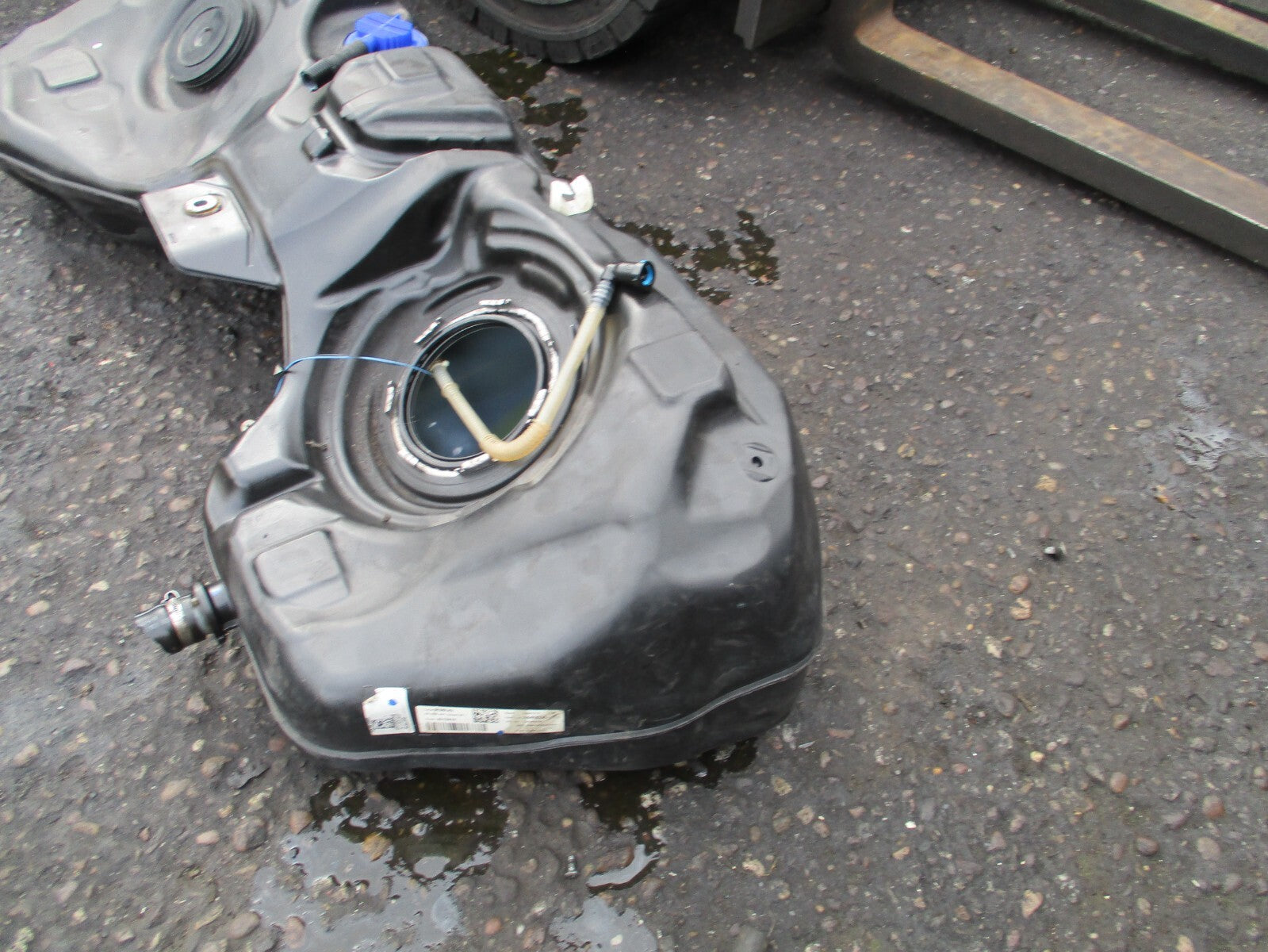 2019 BMW 3 SERIES G20 59L DIESEL FUEL TANK 7449036