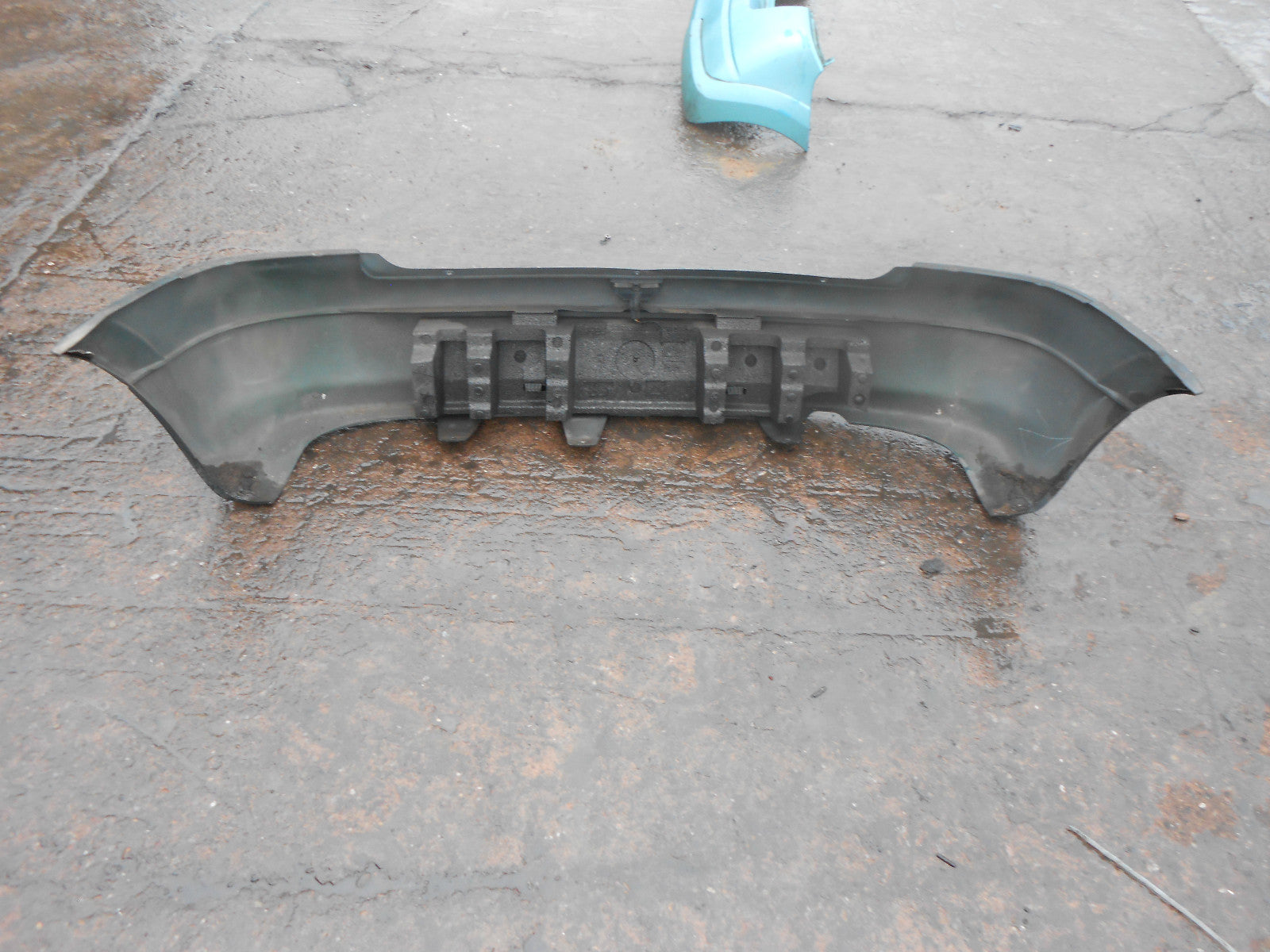 VAUXHALL ASTRA G MK4 2003 HATCHBACK REAR BACK PLASTIC BUMPER DARK GREEN