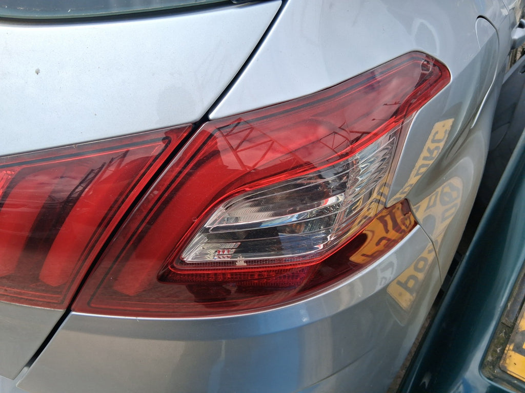 2014 PEUGEOT 308 MK2 HATCHBACK OSR DRIVER SIDE REAR OUTER TAIL LIGHT LAMP