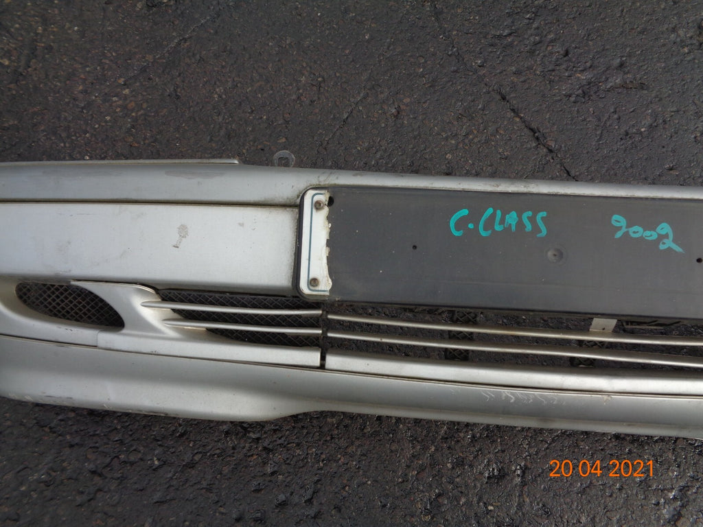 MERCEDES C CLASS 2002 COMPLETE FRONT BUMPER SILVER
