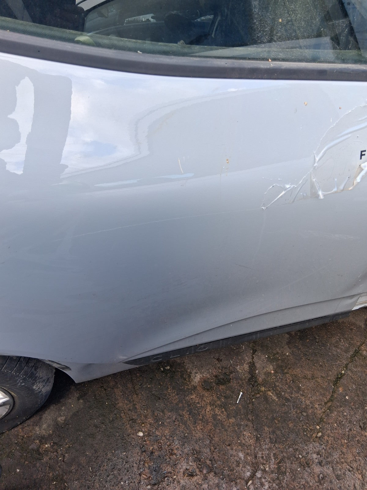 2024 RENAULT CLIO FACELIFT MK5 OSR DRIVER SIDE REAR RIGHT BARE DOOR GREY