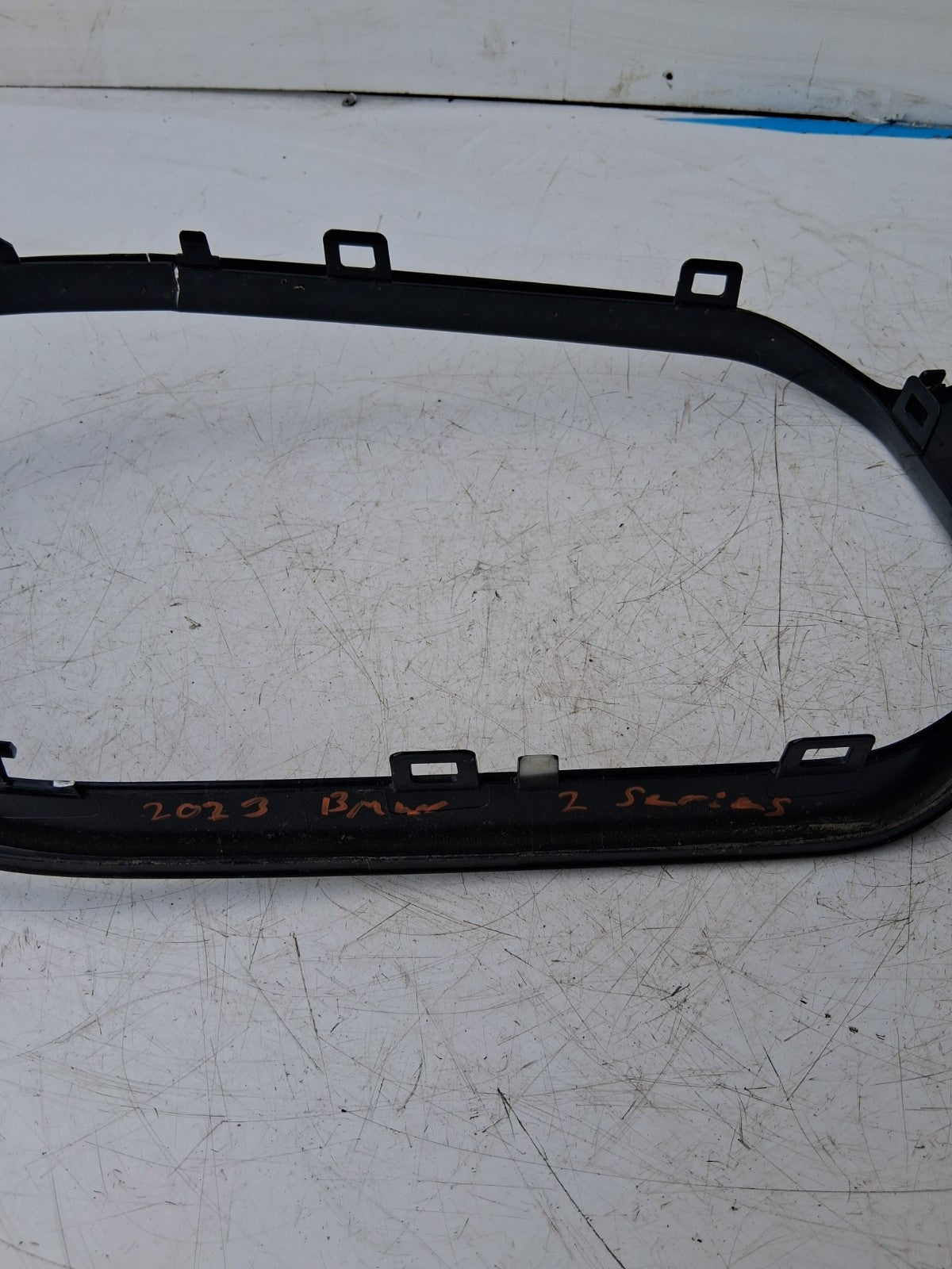 2023 BMW 2 SERIES FRONT GRILLE OUTER SURROUND TRIM