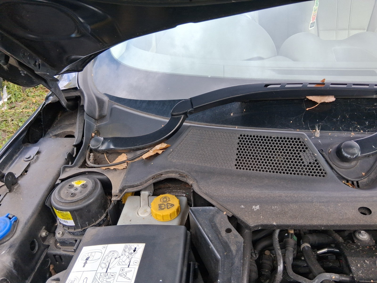 2012 JAGUAR XJ X351 3.0 DIESEL FRONT WINDSCREEN WIPER MOTOR & LINKAGE