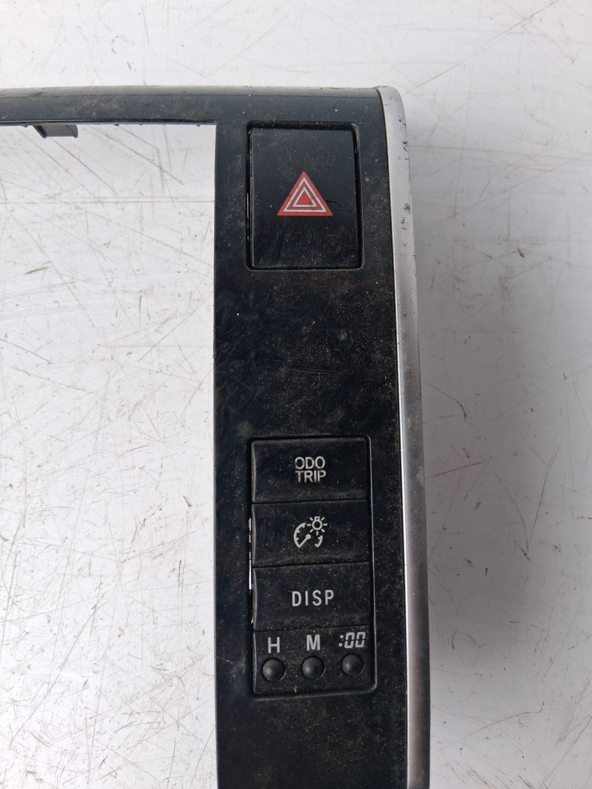 TOYOTA ESTIMA MK3 2013 DASH HAZARD SWITCH PANEL / CENTRE CONSOLE TRIM 5542028330