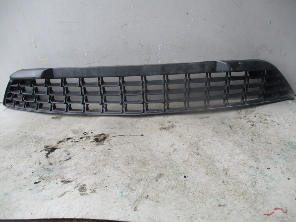 2021 VAUXHALL ZAFIRA CENTRAL FRONT BUMPER GRILLE 13431164