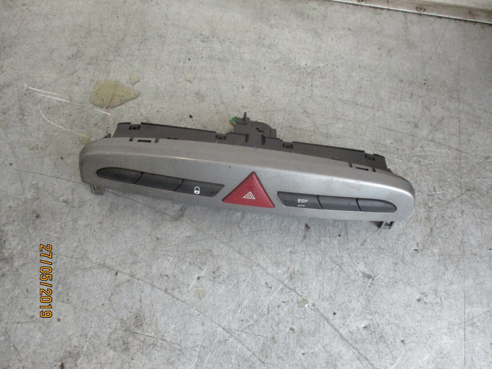 PEUGEOT 308 2010 HAZARD LIGHT LOCK SWITCH PANEL TRIM 9659215177