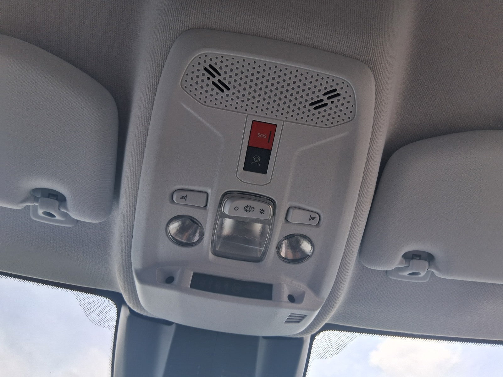 PEUGEOT 208 MK2 2025 FRONT INTERIOR ROOF READING LIGHT
