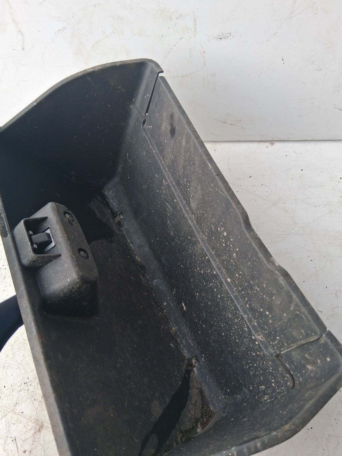 HONDA CIVIC MK6 2004 EXECUTIVE GLOVE BOX/ STORAGE COMPARTMENT 77501S6A003020