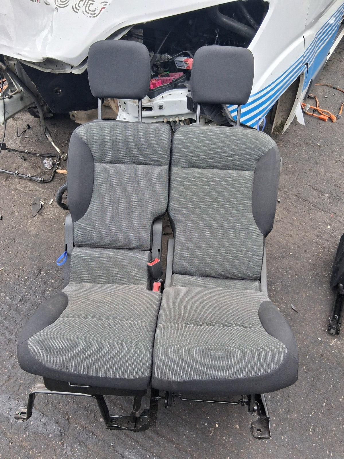 2021 PEUGEOT PARTNER MK3 K9 NS PASSENGER SIDE COMPLETE TWIN SEAT FABRIC
