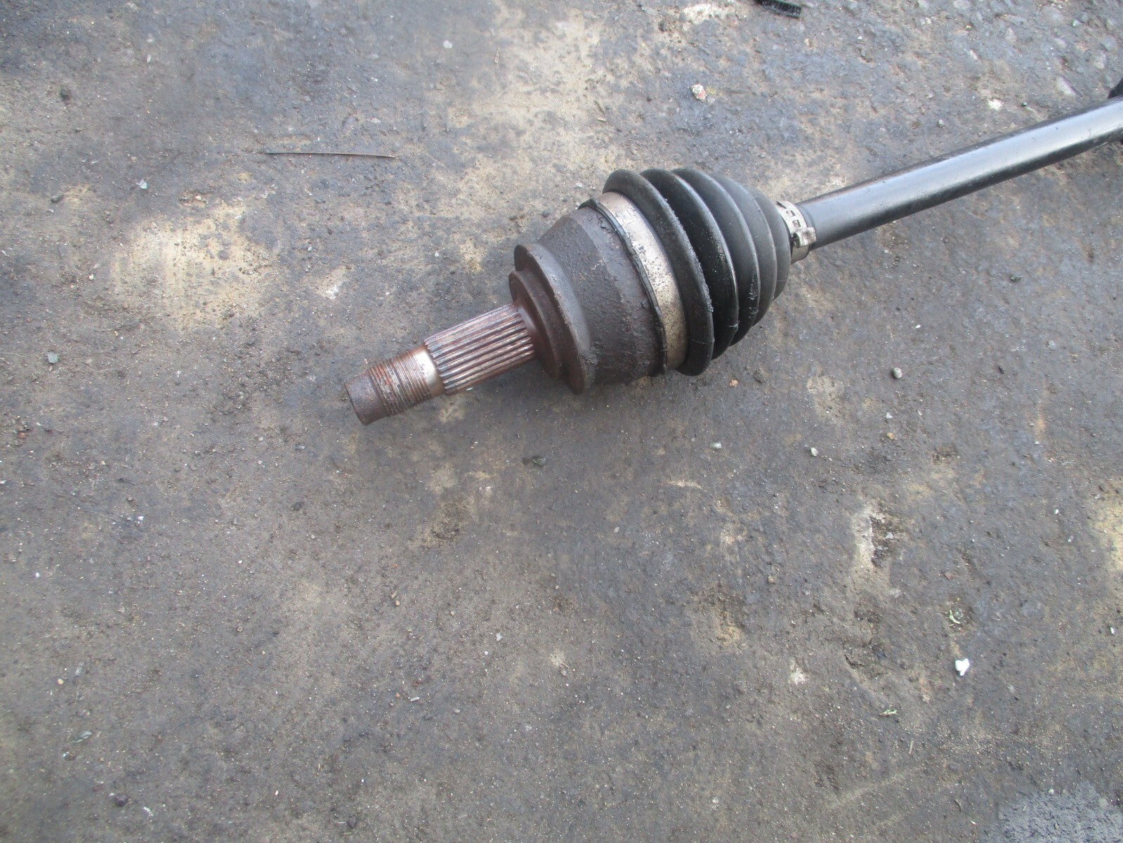 2012 VAUXHALL CORSA D 1.3 DIESEL MANUAL OSF DRIVER SIDE FRONT DRIVESHAFT