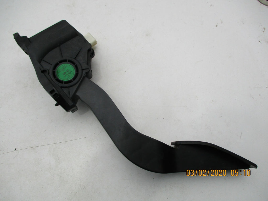 VAUXHALL VIVA SE 1.0 PETROL 2017 ELECTRIC ACCELERATOR THROTTLE PEDAL 42361587