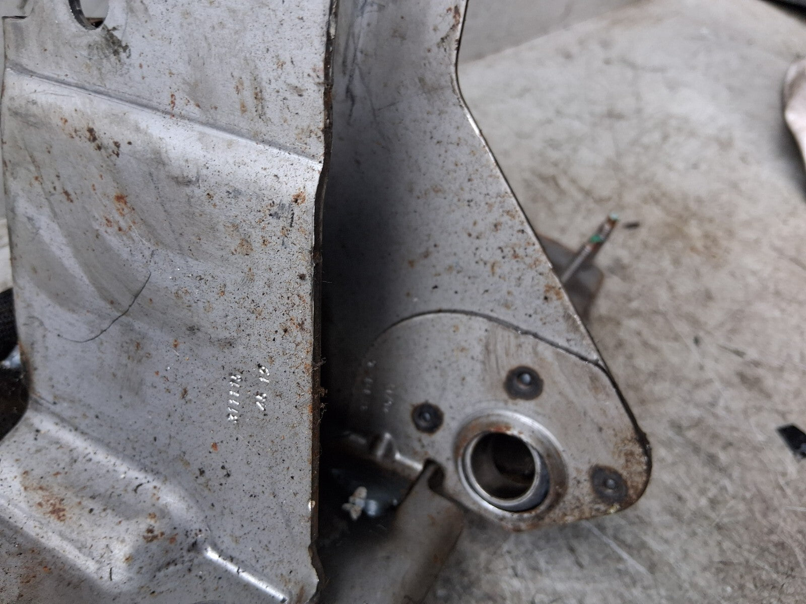 2019 PEUGEOT 308 CLUTCH MASTER CYLINDER 9809426080