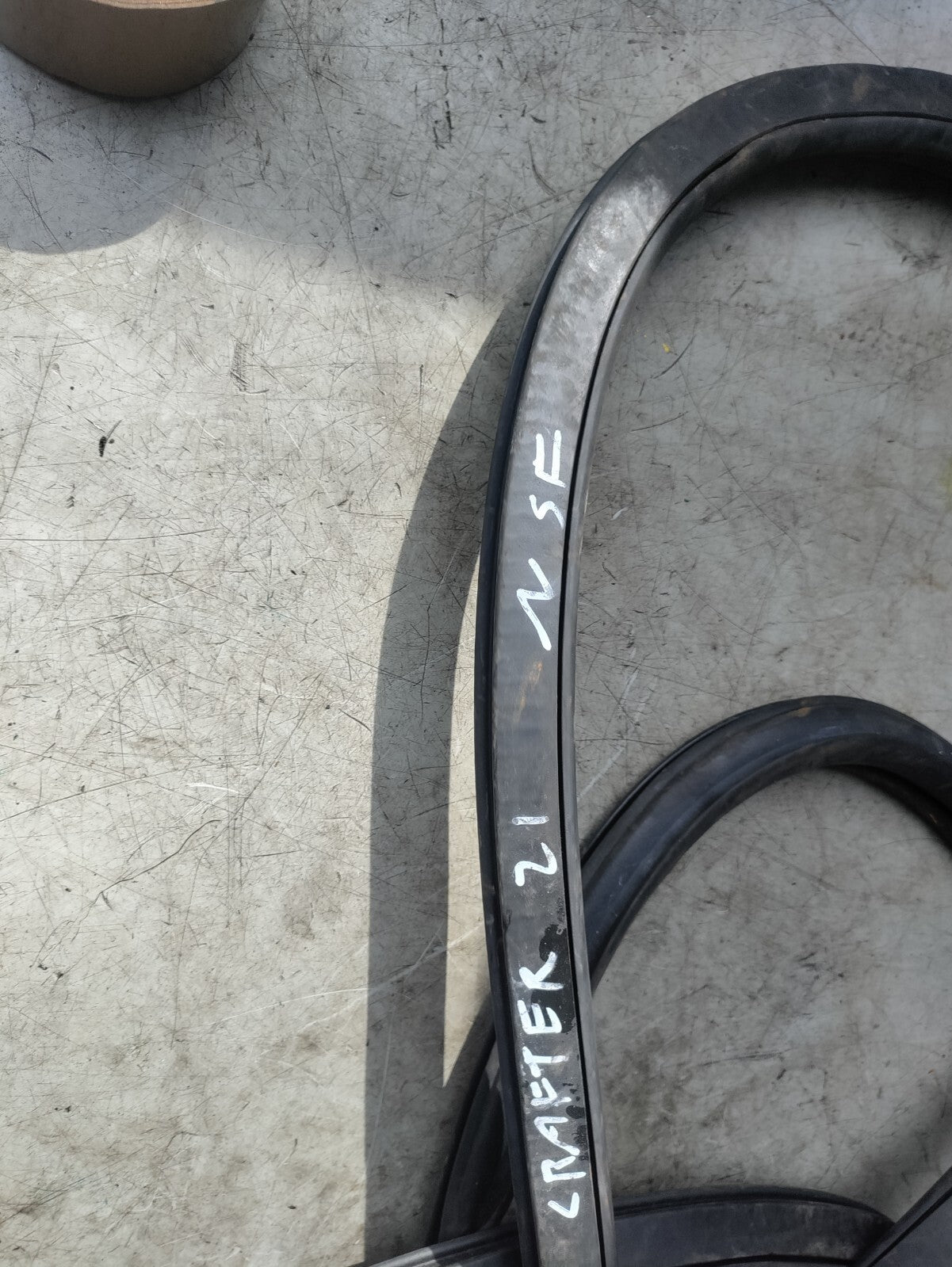 2022 VW VOLKSWAGEN CRAFTER MK2 NSF PASSENGER SIDE FRONT DOOR RUBBER SEAL