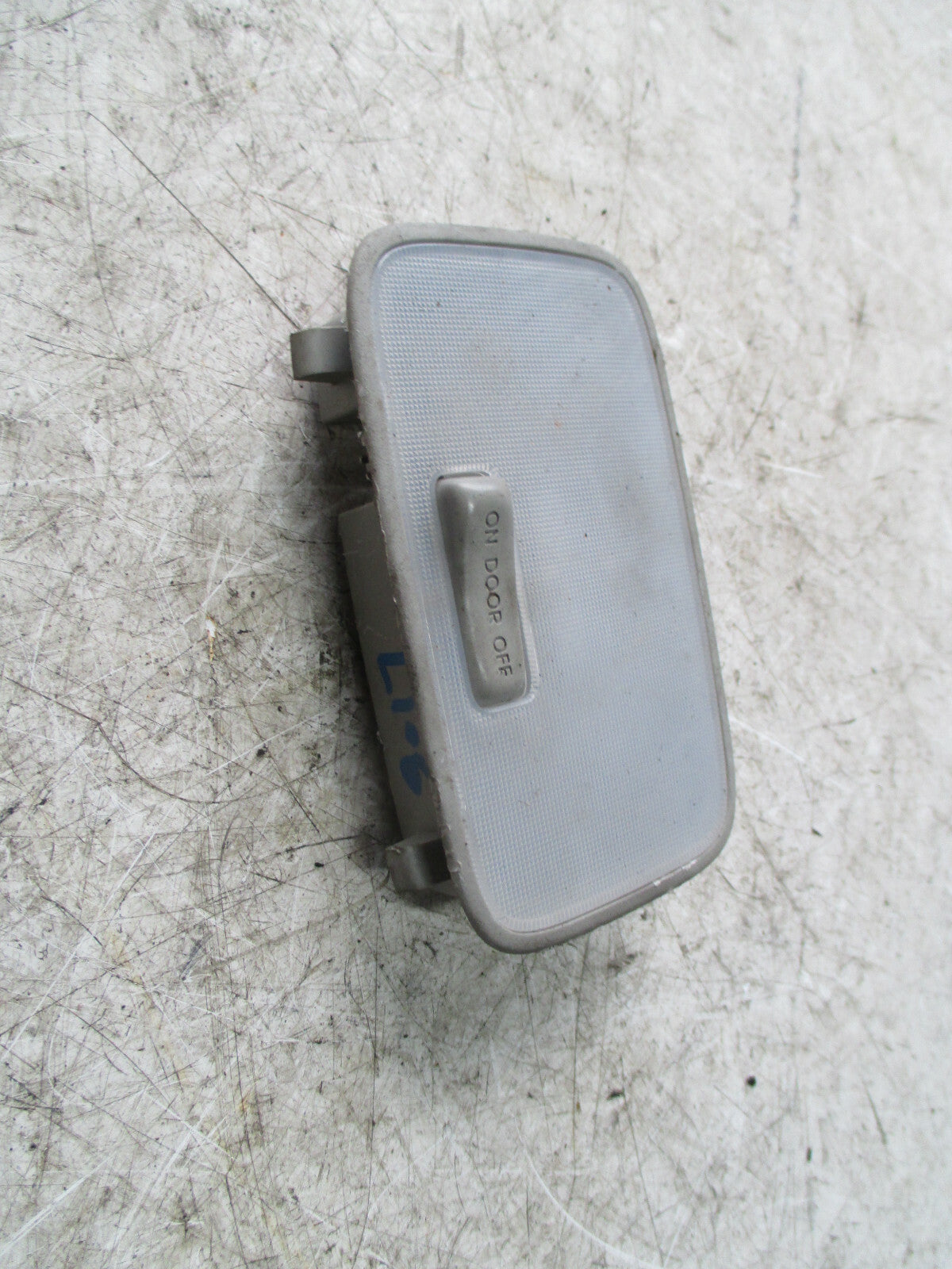 HYUNDAI I10 MK2 2015 INTERIOR ROOF LIGHT 928501Y100