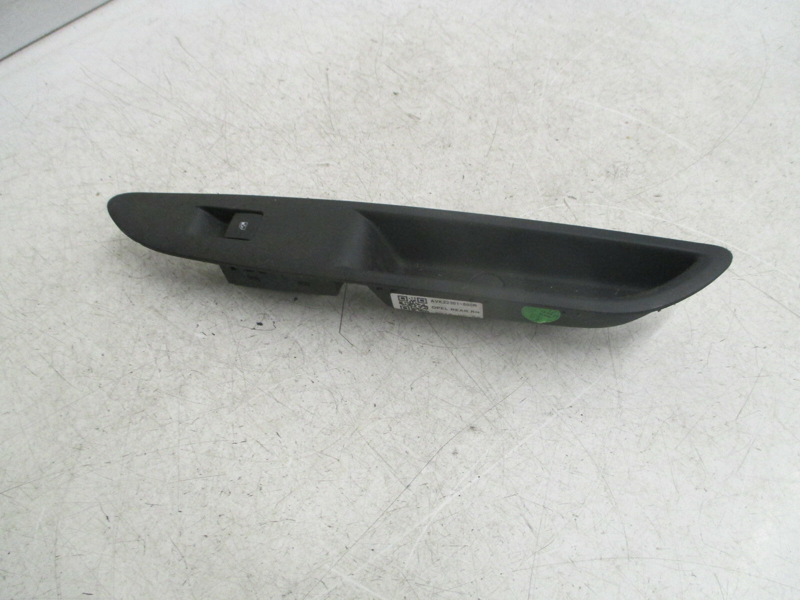 VAUXHALL MOKKA A MK1 2013 OSR DRIVER SIDE REAR WINDOW CONTROL SWITCH