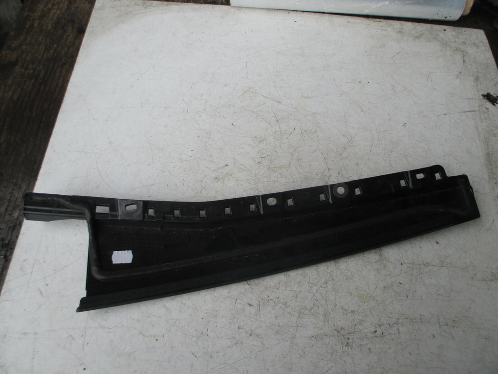 FORD GALAXY MK4 2020 OSR DRIVER SIDE REAR DOOR TRIM GLOSS BLACK EM2B-U254A42