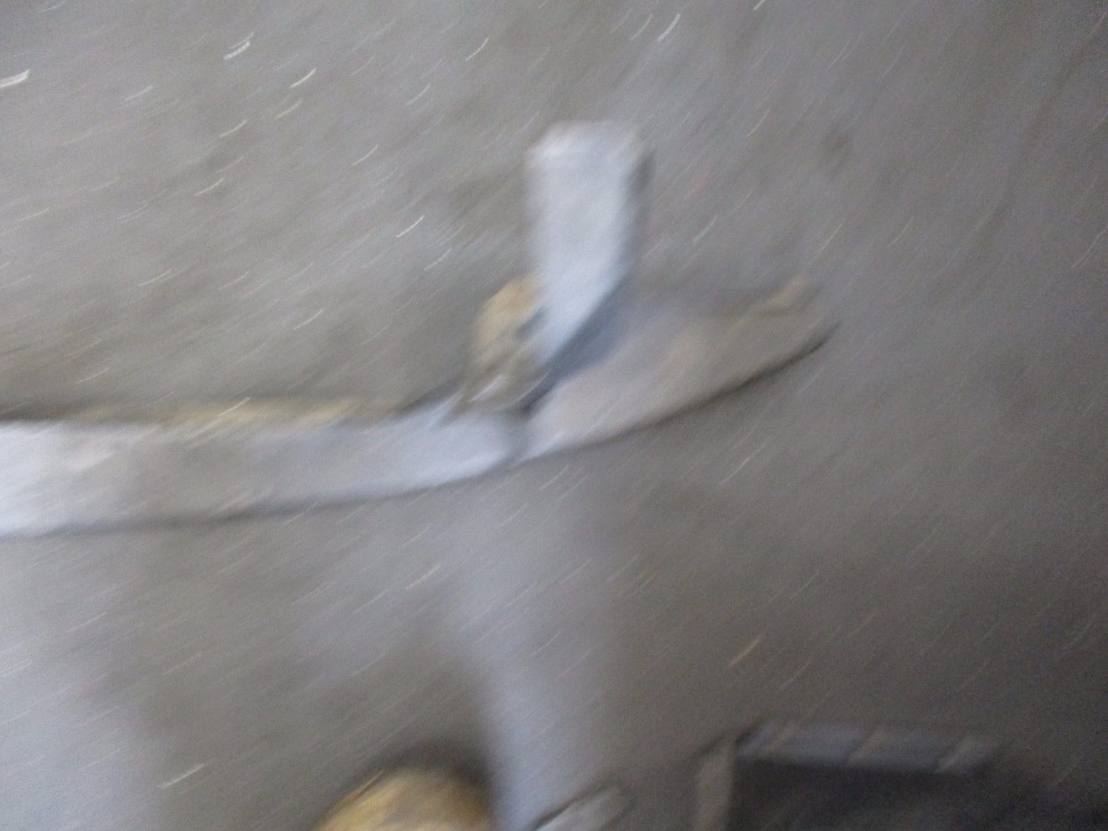 VOLKSWAGEN VW GOLF MK5 2006 LOWER FRONT BUMPER REINFORCEMENT BAR