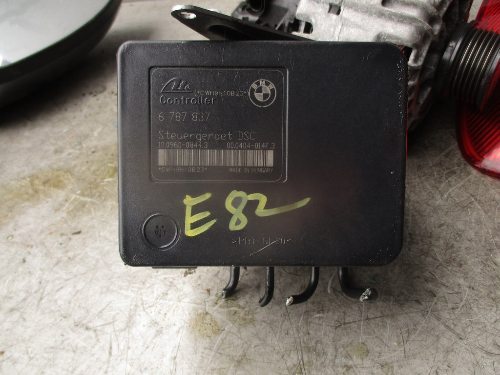 2009BMW 1 SERIES E82 ABS PUMP ECU CONTROL UNIT 3451679152101