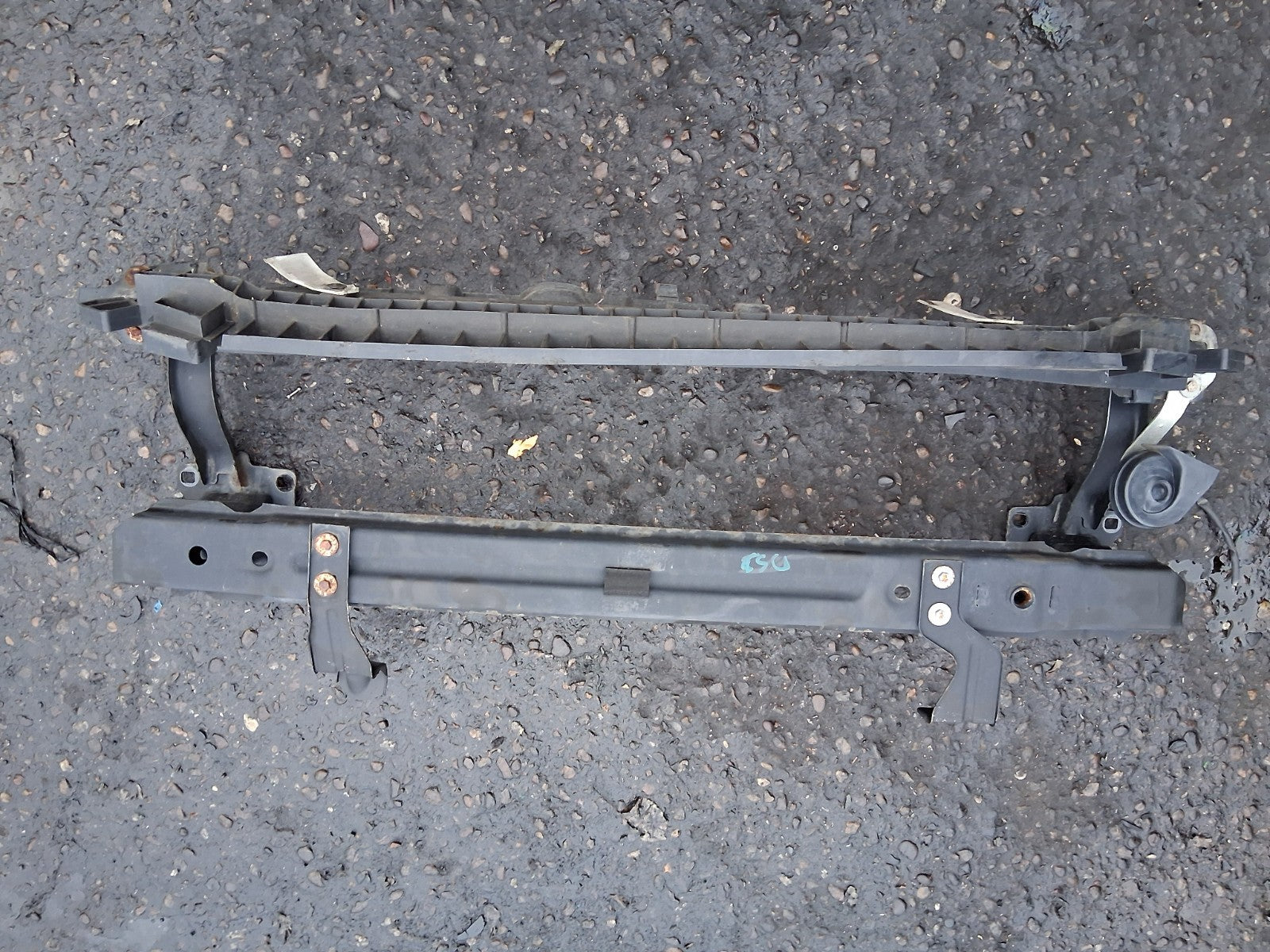 2012 CITROEN DS3 MK1 1.6 DIESEL FRONT BUMPER CRASH BAR REINFORCEMENT BAR