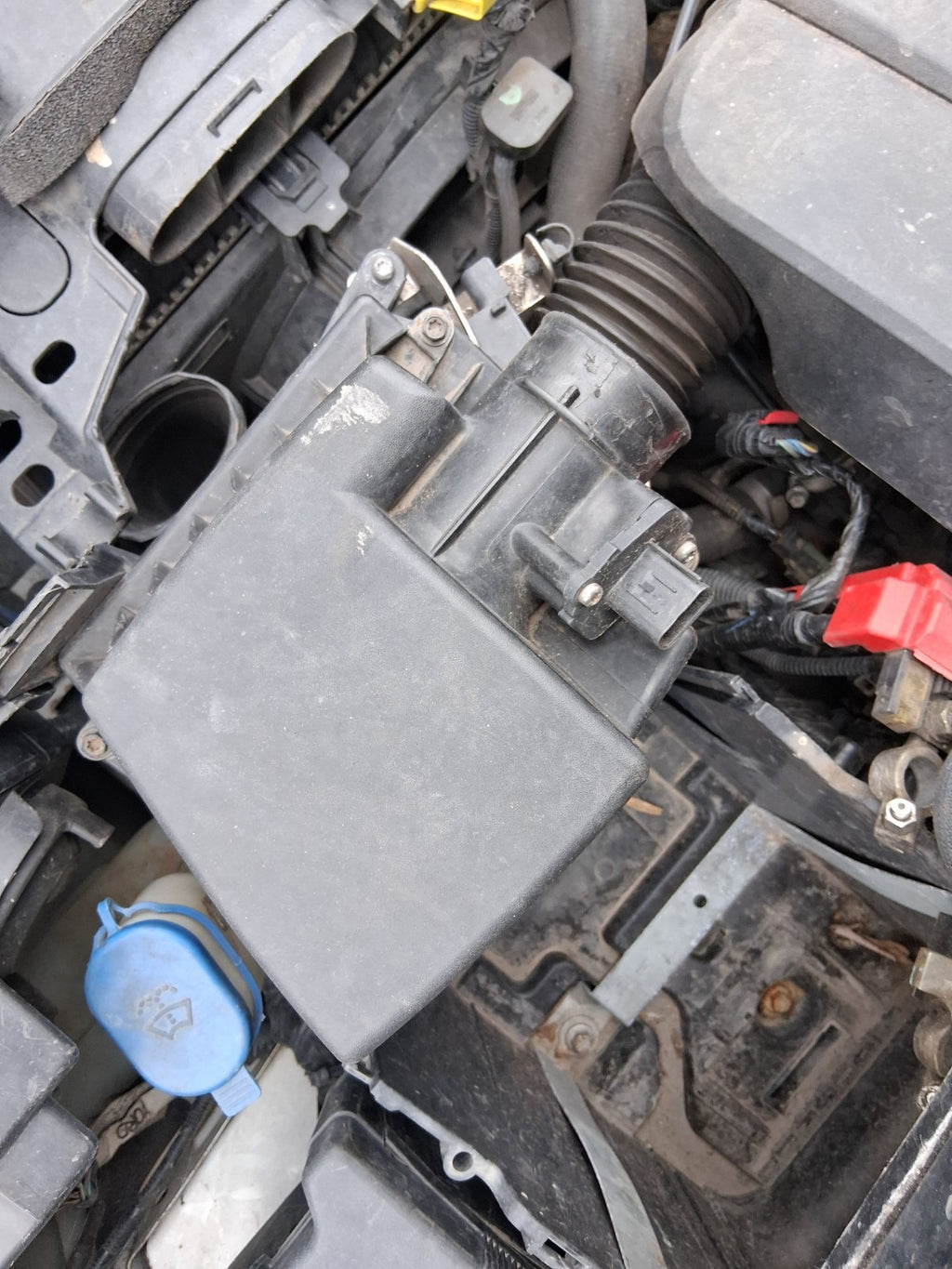 2015 FORD TRANSIT COURIER 1.5 DIESEL AIR FILTER HOUSING BOX