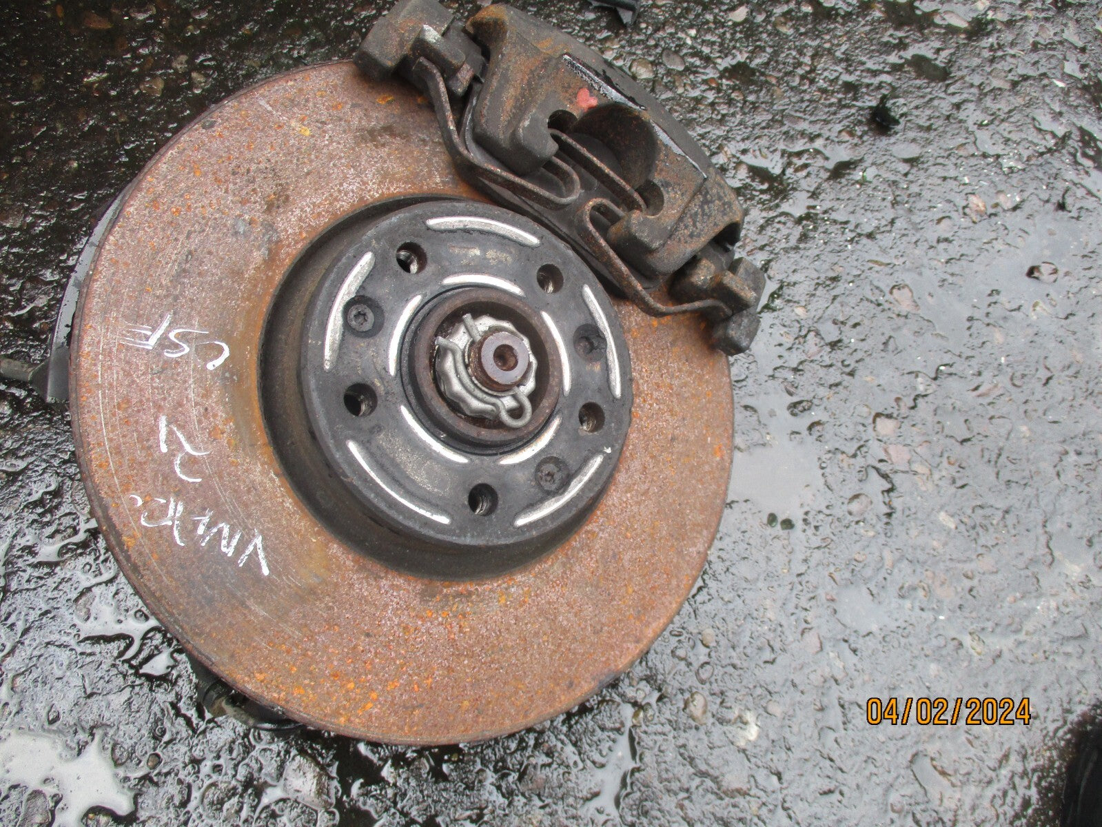 VAUXHALL VIVARO MK3 2021 OSF DRIVER SIDE FRONT HUB CALIPER
