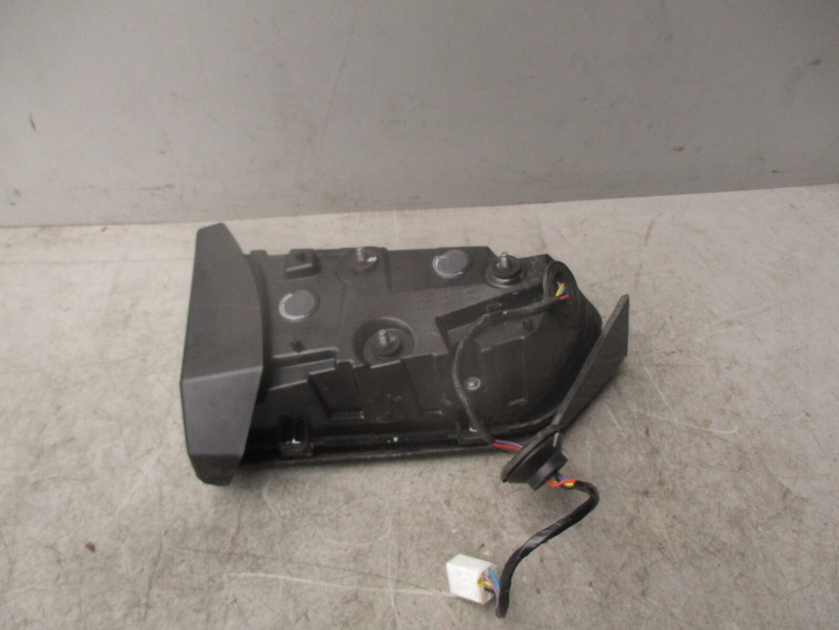 2021 MG HS OSR DRIVER SIDE REAR RIGHT INNER TAIL LIGHT TAIL LAMP 10477819
