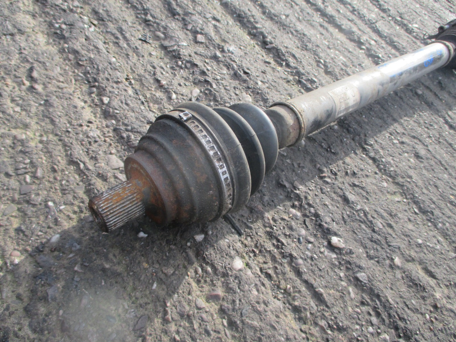 VW VOLKSWAGEN GOLF MK6 2016 1.6 DIESEL OS DRIVER FRONT DRIVESHAFT 1K0407272EC