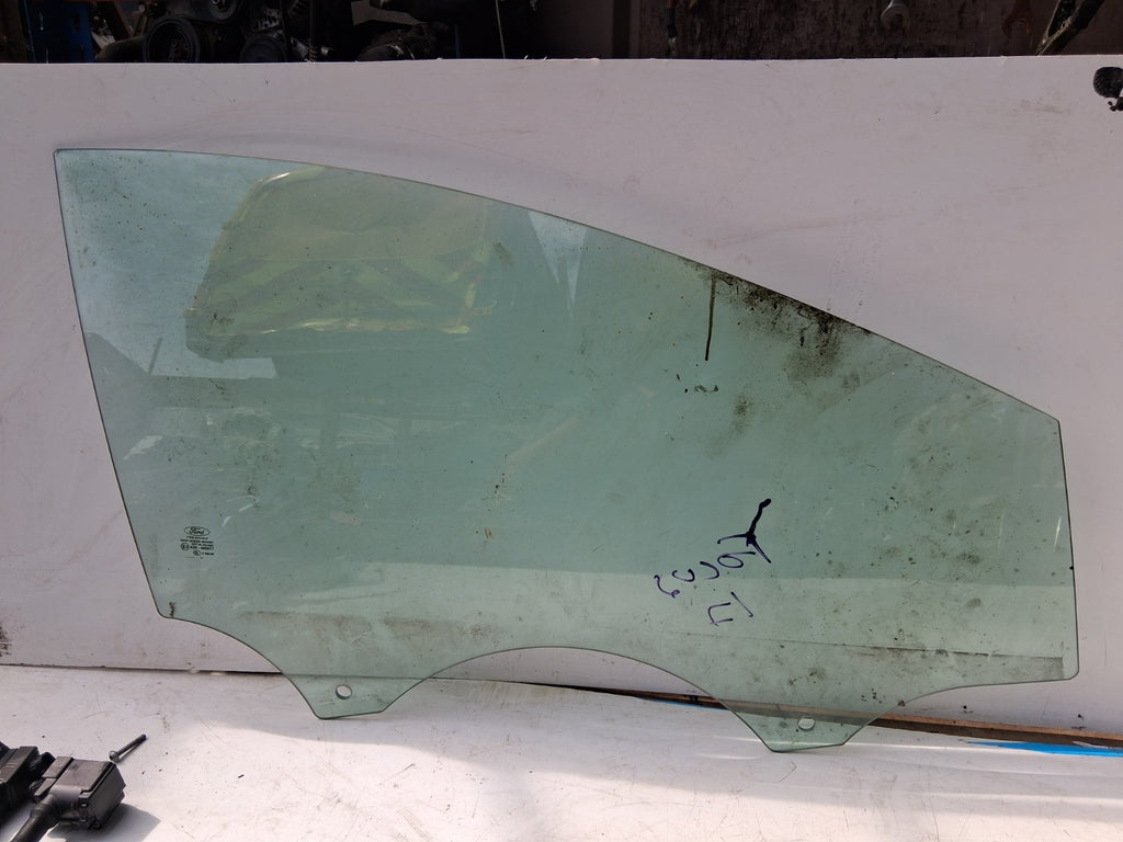 2017 FORD FOCUS MK3 OSF DRIVER SIDE FRONT RIGHT WINDOW GLASS