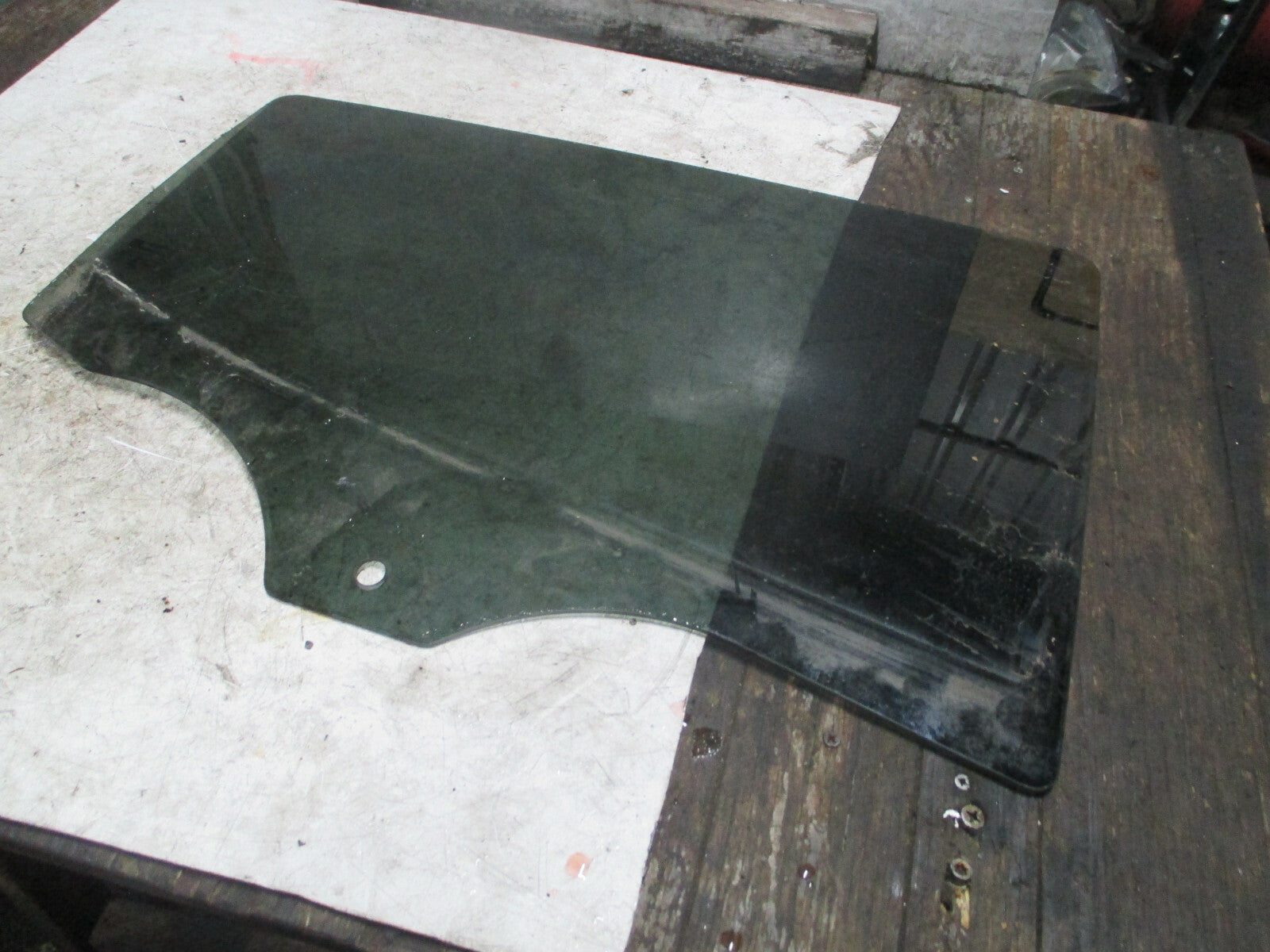 VAUXHALL VIVA 2018 OSR DRIVER SIDE REAR DOOR WINDOW GLASS
