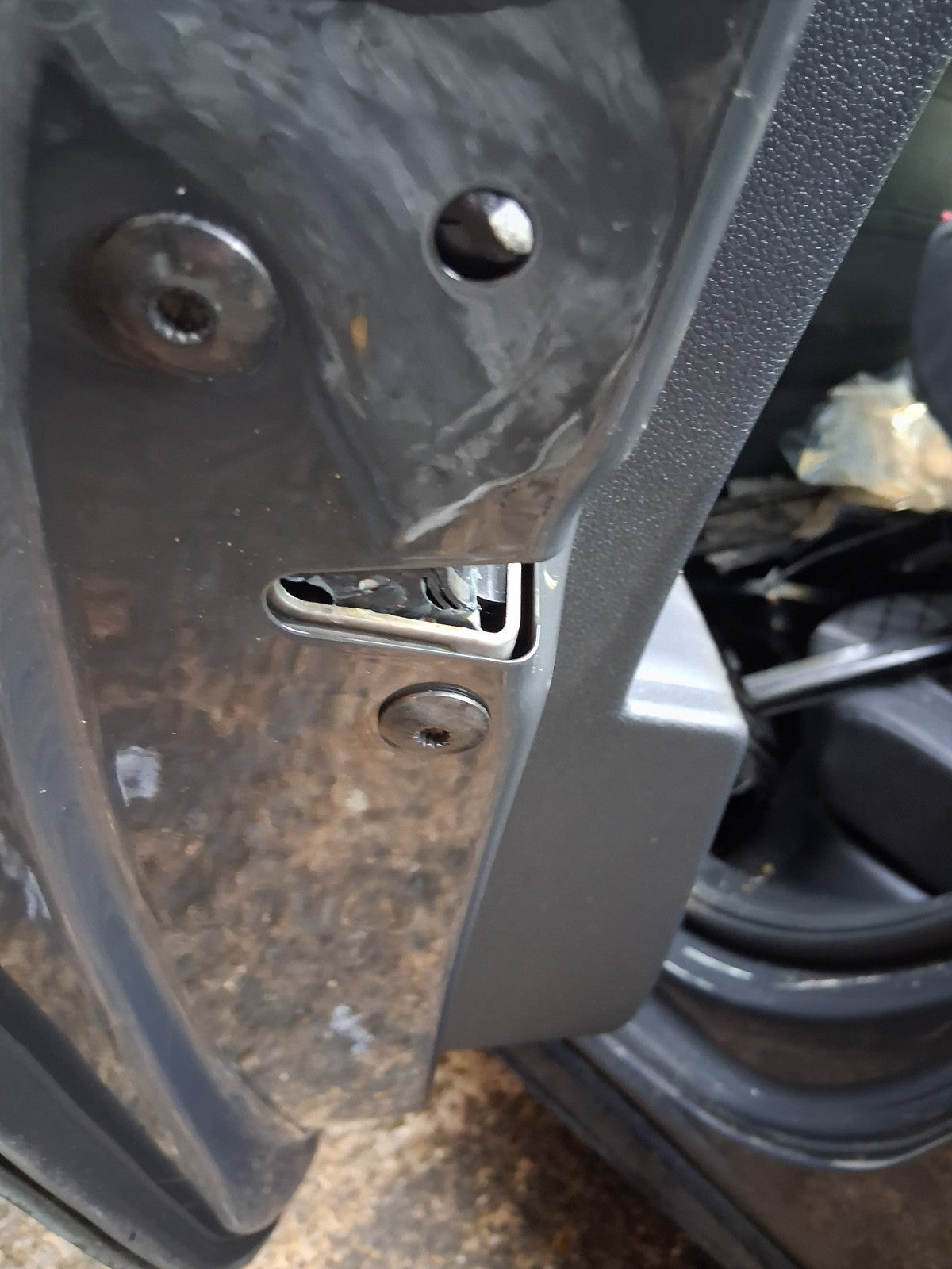 2024 VW VOLKSWAGEN GOLF MK8 R LINE NSR PASSENGER SIDE REAR DOOR LOCK MECHANISM