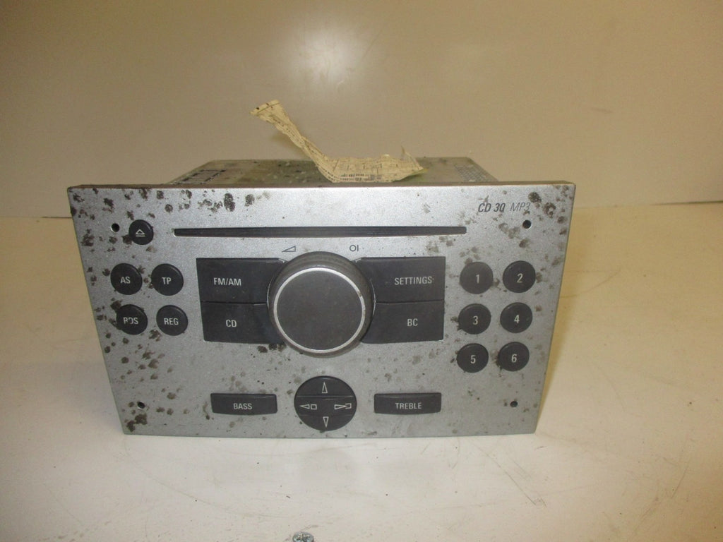 VAUXHALL VECTRA C 2006 CD RADIO STEREO PLAYER NO RADIO CODE INCLUDED 7643104317