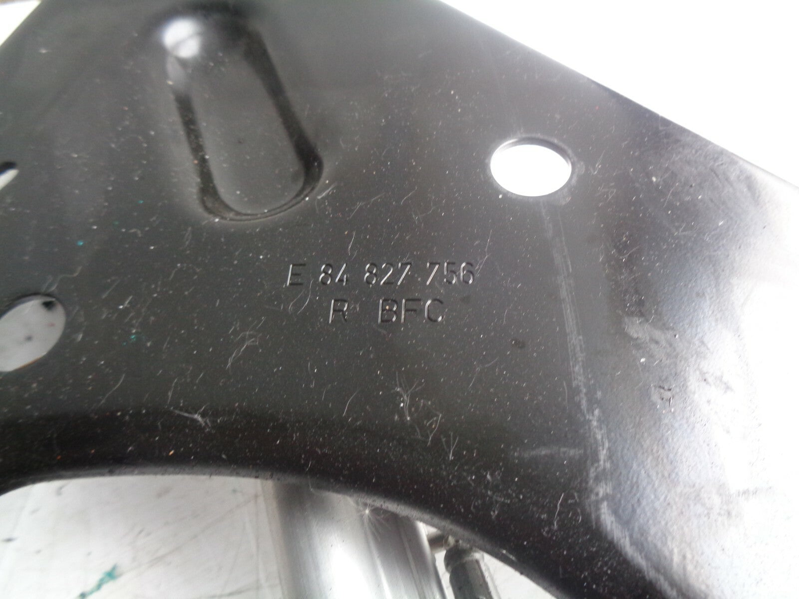 RENAULT MEGANE MK2 CC OFF DRIVER SIDE REAR ROOF HINGE e84827756