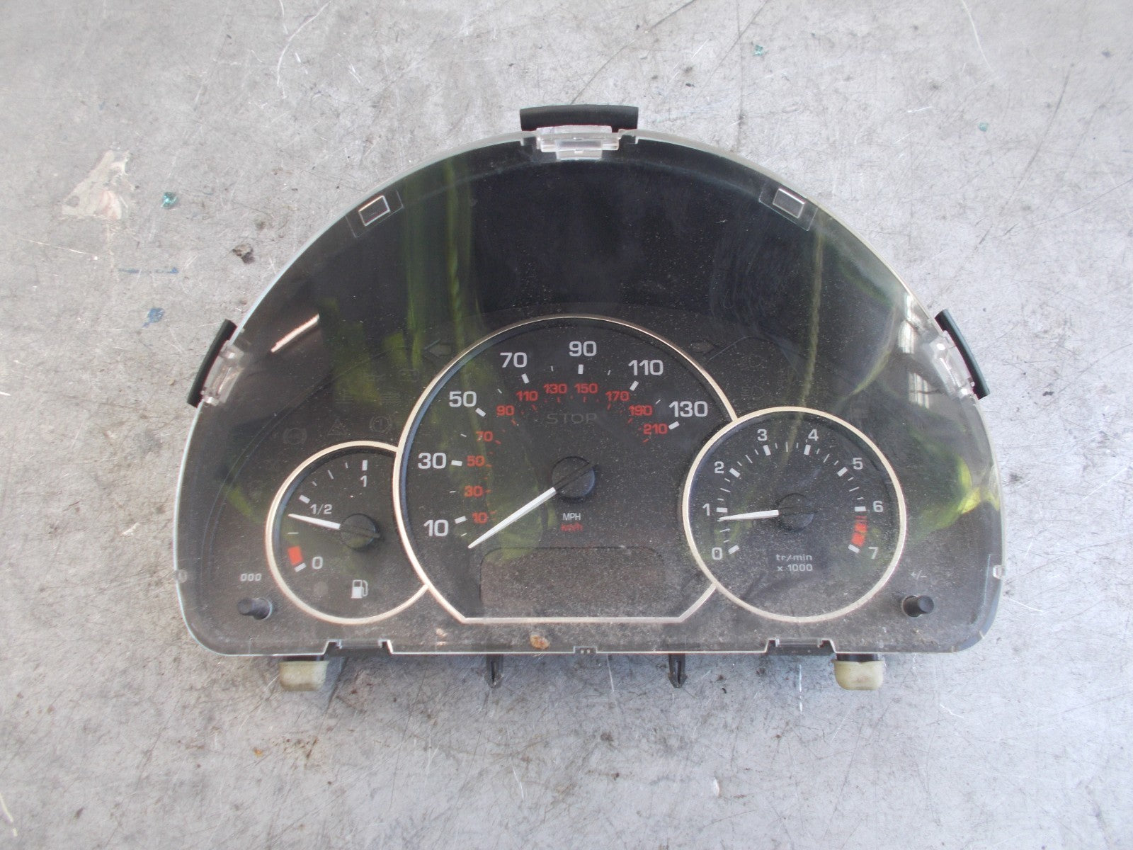 PEUGEOT 1007 KM (MK1) 2005-2009 1.4 CLOCKS SPEEDO INSTRUMENT CLUSTER 9655960380