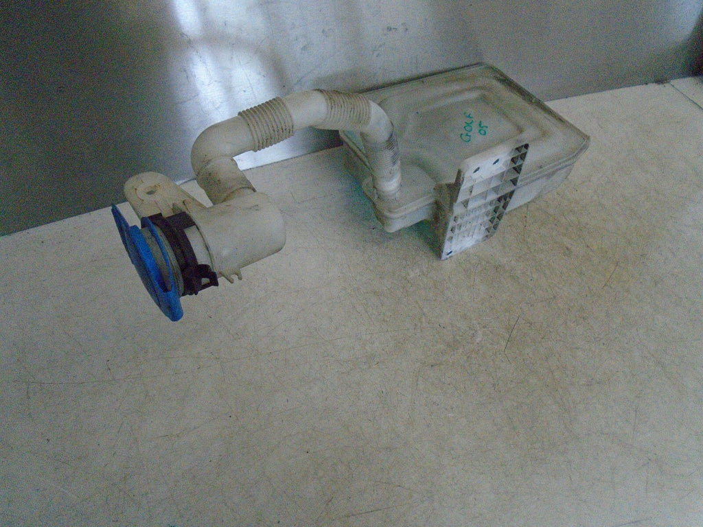 VOLKSWAGEN GOLF 2005 WINDSHIELD WASHER FLUID RESERVOIR TANK 1K0955453Q