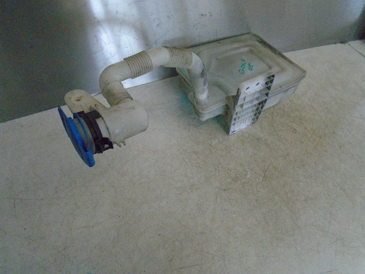 VOLKSWAGEN GOLF 2005 WINDSHIELD WASHER FLUID RESERVOIR TANK 1K0955453Q