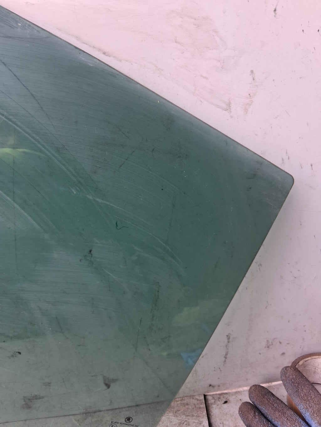 2021 SKODA SCALA NSR PASSENGER SIDE REAR LEFT WINDOW GLASS