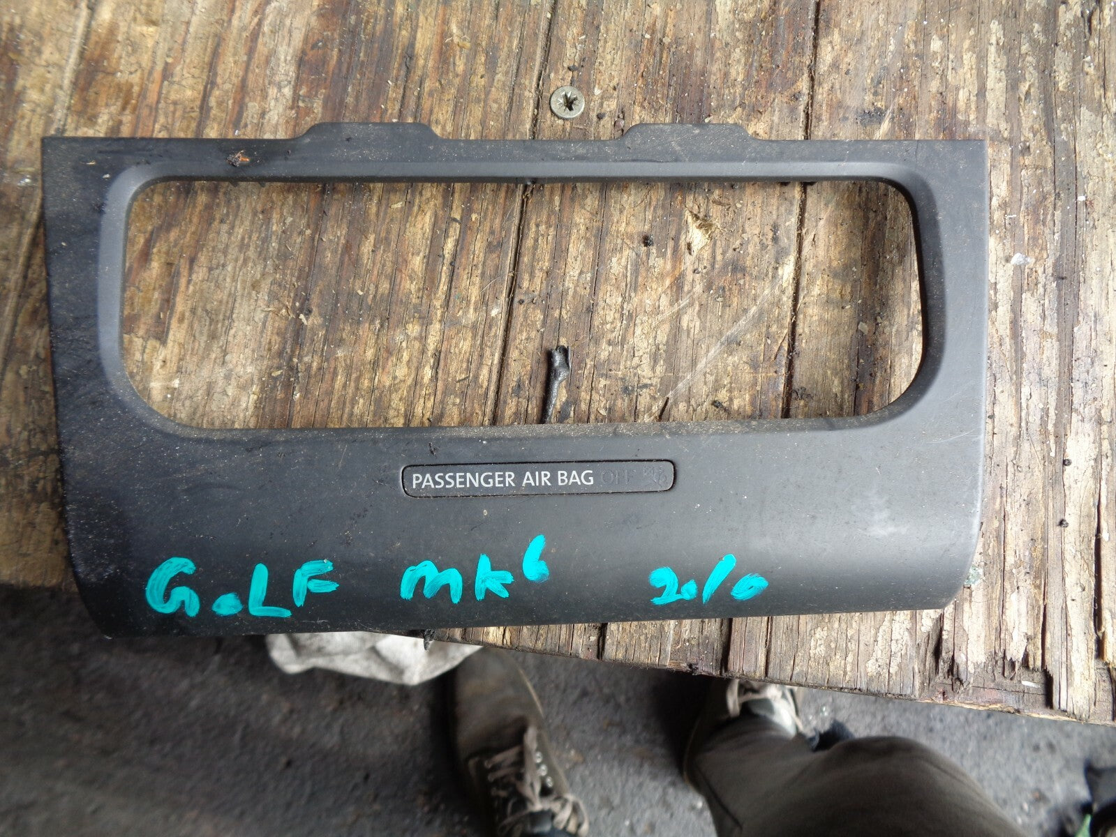 VW VOLKSWAGEN GOLF MK6 HEATER CONTROL SURROUND TRIM 5K0858071M