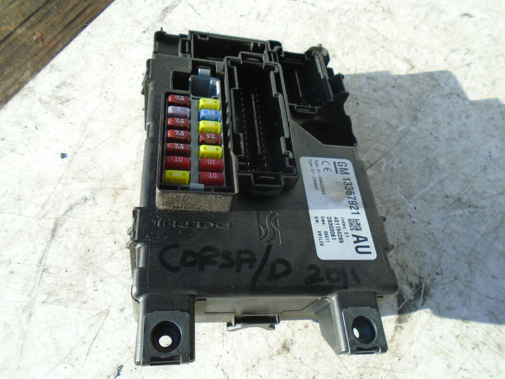 VAUXHALL CORSA D 2011 BCM BODY CONTROL MODULE UNIT 13367921