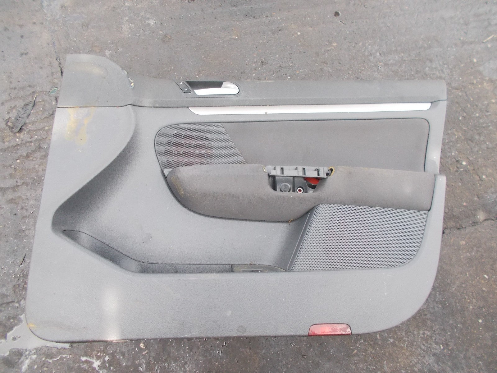 2009 VW GOLF OSF DRIVERS SIDE FRONT DOOR CARD 1K4867012FCTRS