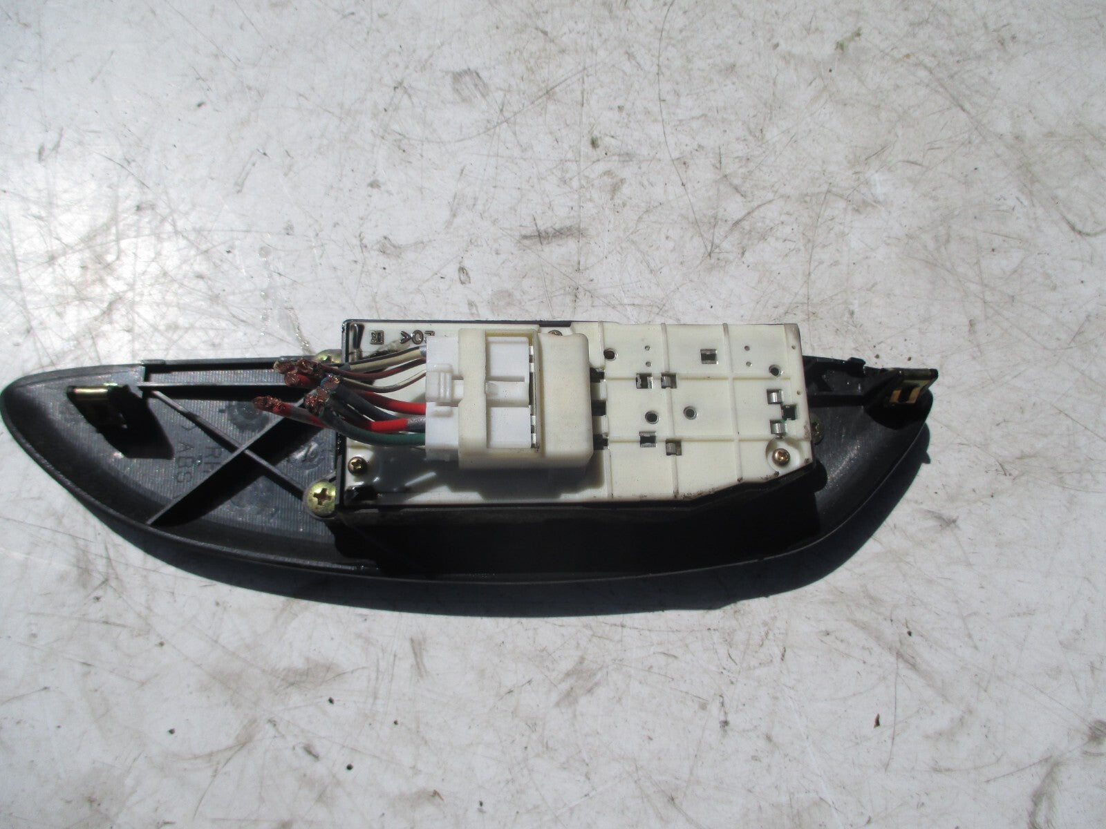 TOYOTA YARIS MK1 2004 OSF DRIVER SIDE FRONT WINDOW CONTROL AUTO SWITCH