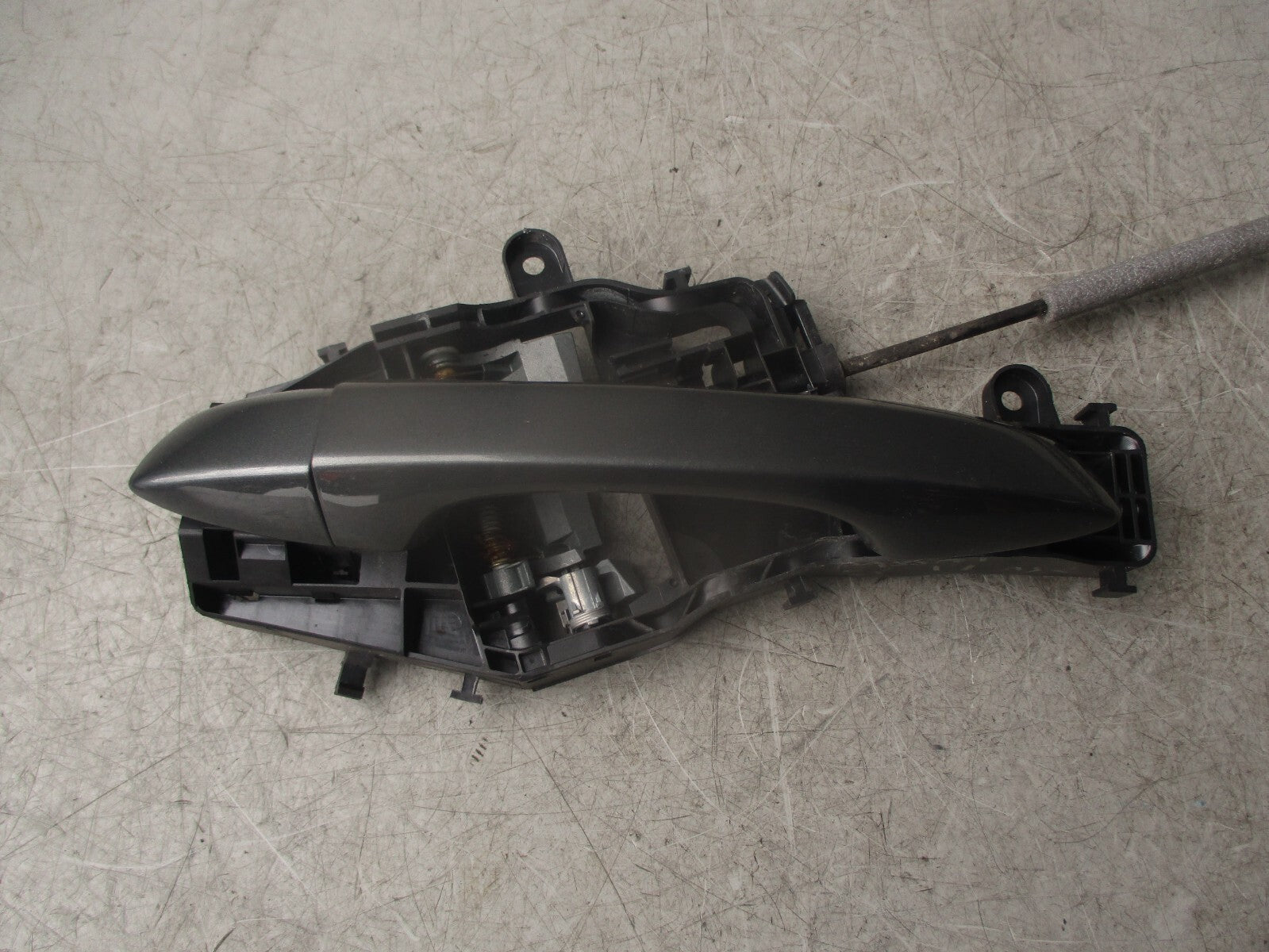 2017 VOLKSWAGEN PASSAT B8 NSR PASSENGER SIDE REAR EXTERIOR DOORHANDLE 510837811H