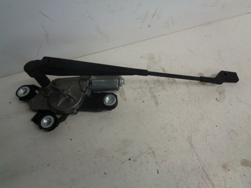 FORD MONDEO MK4 2013 REAR WINDSCREEN WOPER MOTOR WITH BLADE 7S71A17K441KA