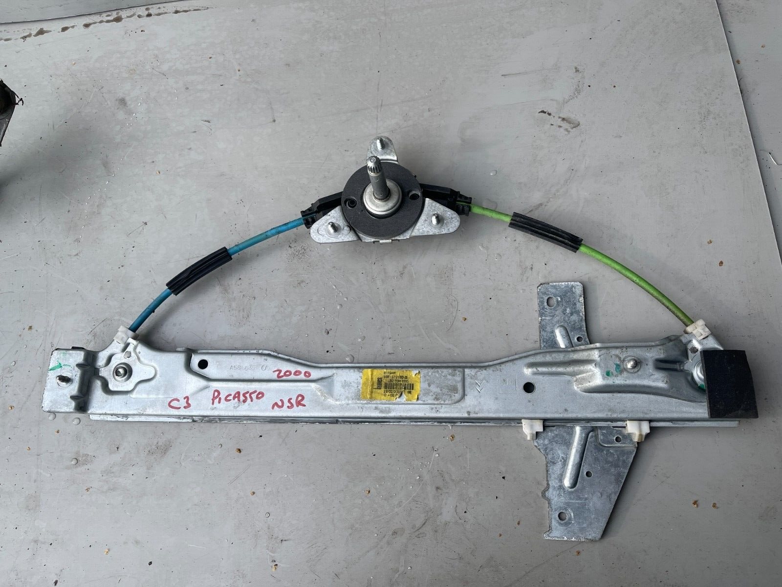 CITROEN C3 PICASSO 2000 PASSENGER SIDE REAR DOOR WINDOW REGULATOR 51894F