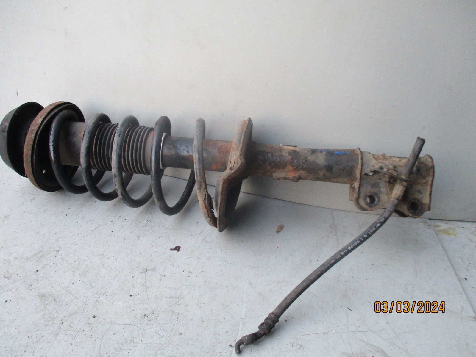 SUZUKI SWIFT MK3 2008 NSF PASSENGER SIDE FRONT SHOCK ABSORBER 4160262J12