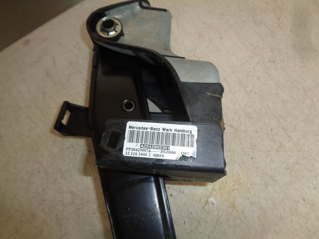 MERCEDES BENZ E CLASS W212 W204 DIESEL BRAKE PEDAL A2042902301