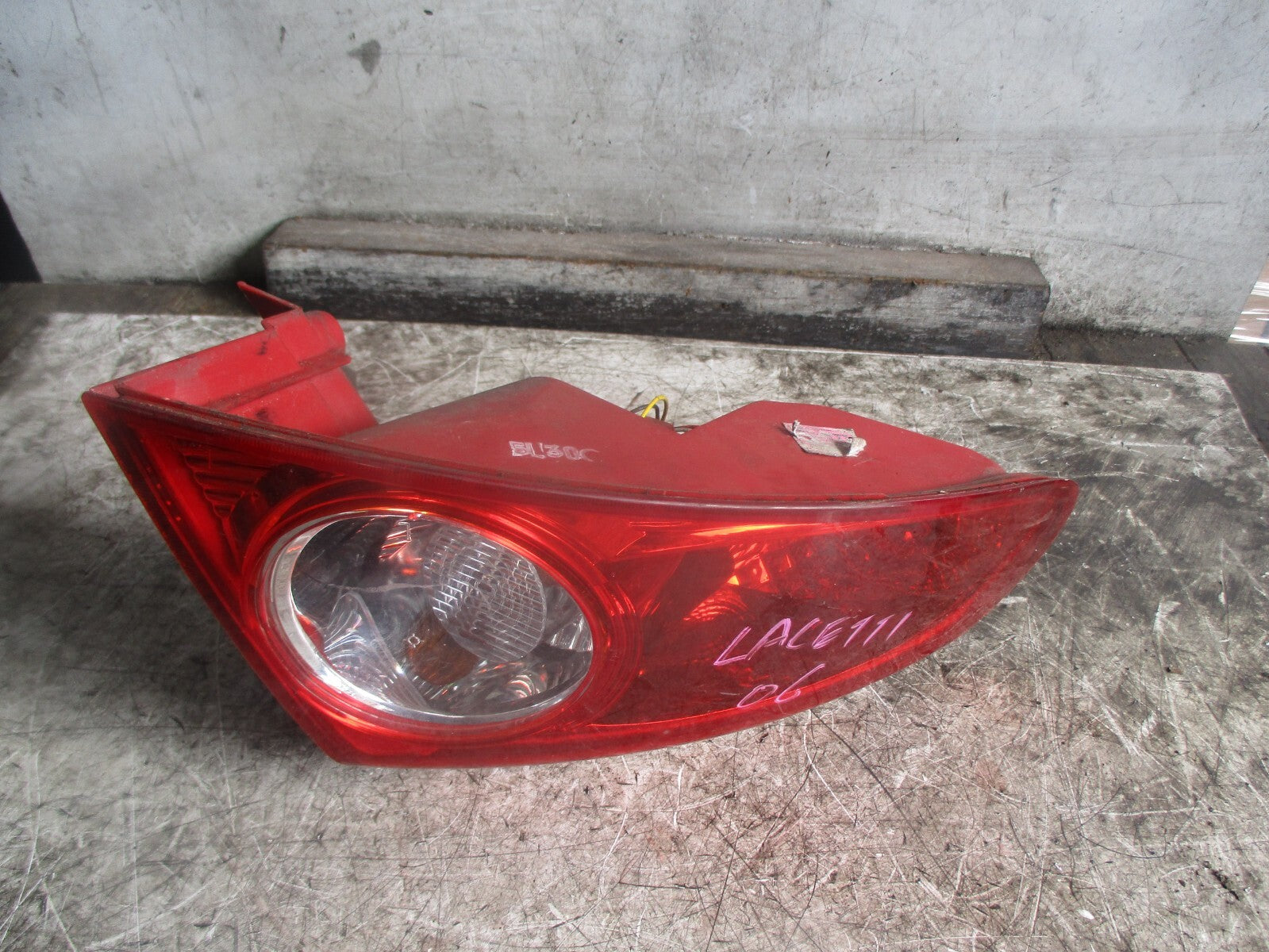 CHEVROLET LACETTI 2006 MK1 OSR DRIVERS REAR BRAKE LIGHT