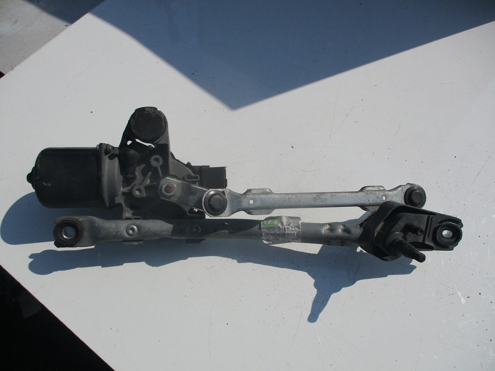 CITROEN C1 MK1 2012 1.0 FRONT WIPER MOTOR AND LINKAGE 85010 0H02