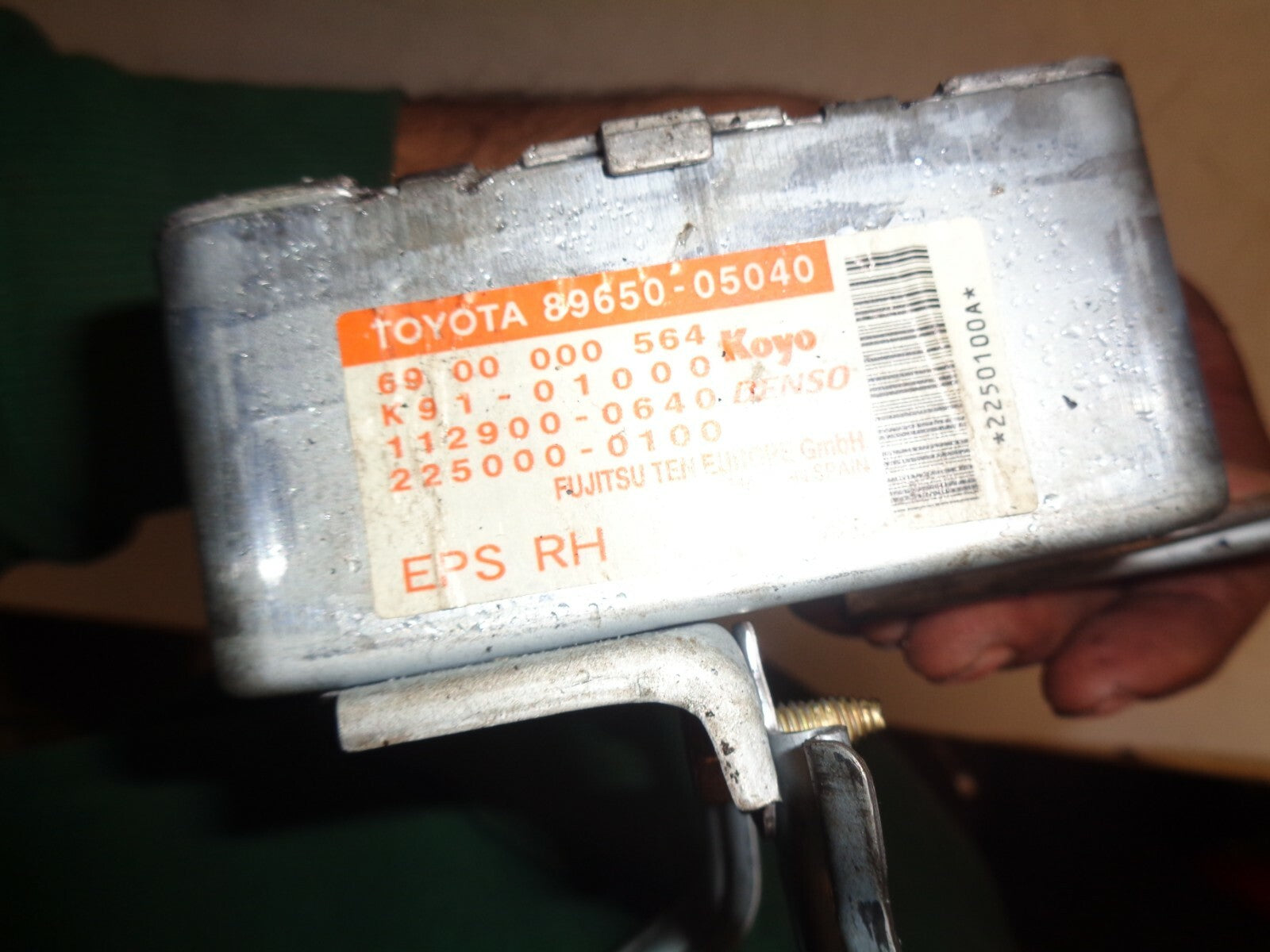 TOYOTA AVENSIS 2004 1.8 5 DOOR POWER STEERING CONTROL MODULE UNIT 8965005040